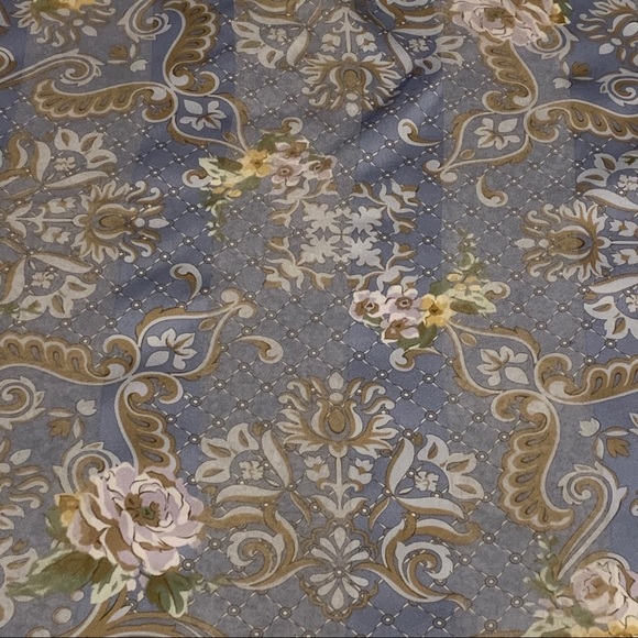 Vintage Berkshire Pale Blue‎ Floral Polyester Scarf - Picture 3 of 8